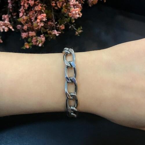 STELA FASHION CHAIN BRACELET