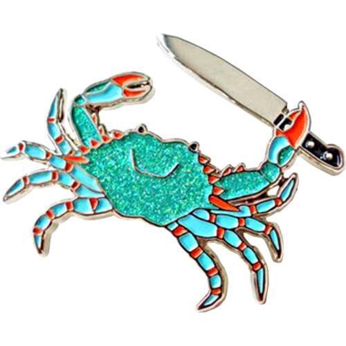 Stabby crab with knife brooch beautiful glitter pin cute crustacean ocean animal badge hat jeans backpack addition