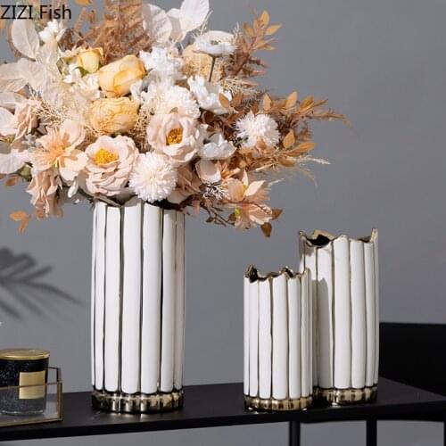 Modern White Striped Ceramic Vase Flower Arrangement Flowers Hydroponic Vase Gilded Porcelain Crafts Home Decoration Furnishings