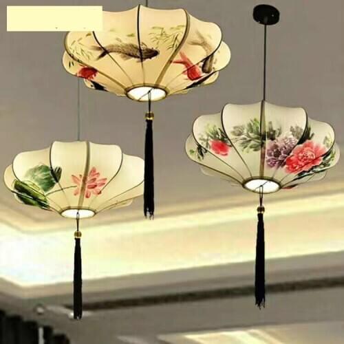 Chinese classical palace lantern chinese elastic cloth flying saucer lamp modern creative lantern hot pot restaurant chandelier