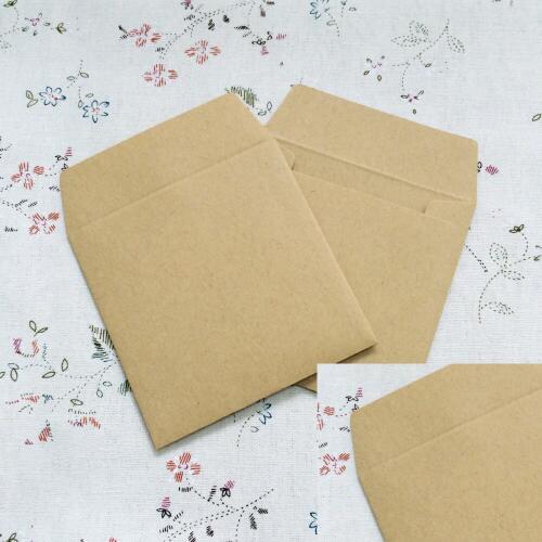 100PCS/lot 8*8cm Kraft Envelopes Square small envelope card bank card membership card envelope Wedding Party Invitation Card