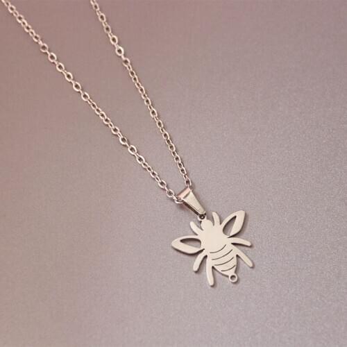 1pc Honeybee Stainless Steel Necklace Cute Insect Bugs Pendants Necklaces Women Girls Kids Simple Holiday Gift Jewelry