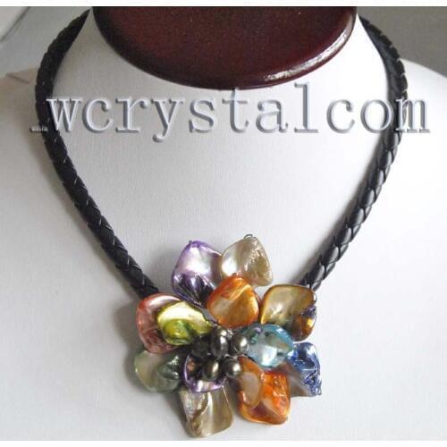 Charming Real Cultured Freshwater Pearl One Multicolor Shell Flower Necklace