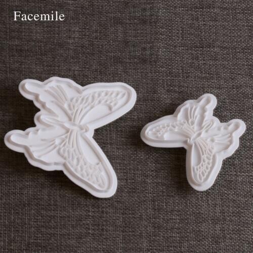 2PCS/SET Butterfly Shape Gift Mold 2 Sizes Food-Grade Plastic Fondant Decorating Cookie Plunger Cutters DIY Baking Molds 04074