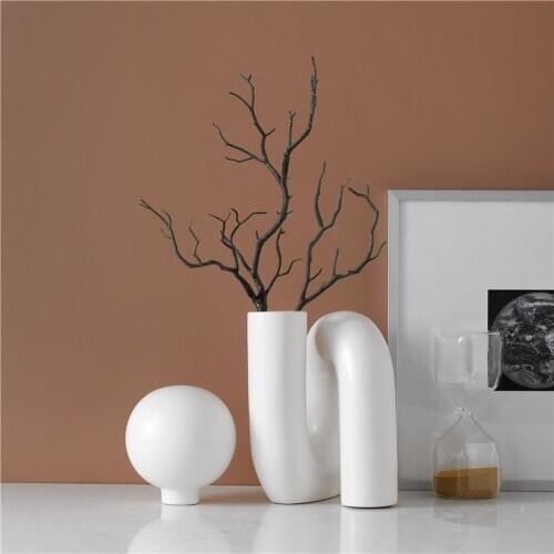 Like a Vase Home Decoration Trend Shaped Decoration Office Desk Black and White Simple Ceramic Vase