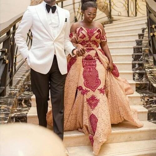 New Arrival Lace Mermaid Wedding Dresses with Detachable Train Sweetheart Red Lace Appliques Africal Bridal Gowns