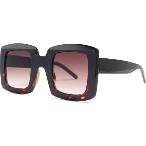 Vintage Oversize Square Sunglasses Women Luxury Brand Big Frame Women Sun Glasses Black Fashion Gradient Female Glasses Oculos