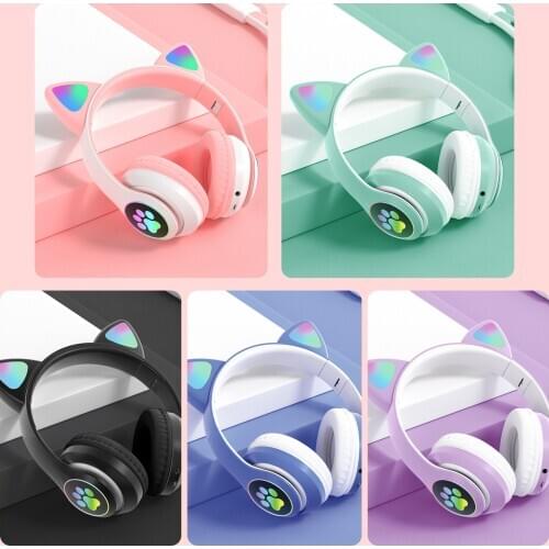 Vococal Closed-back Headphones