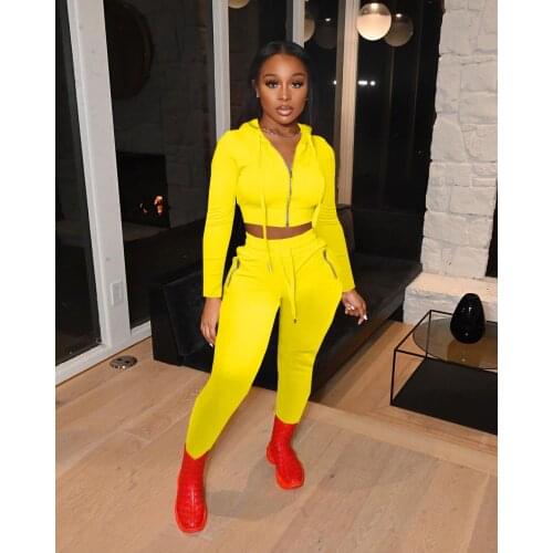 2021 Autumn New Women Sportswear Two-pieces Yoga Running Sets Zip Up Long Sleeve Hooded Crop Tops and Sweatpants Workout Suits