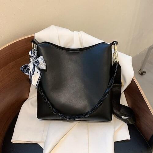 Fashion Scarves Bags for Women Leather Handbag Tote Shoulder Bag Ladies Purse and Handbag Luxury Bolsos Scarves Sac A Main Femme