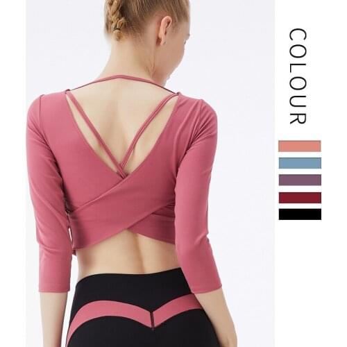 Womens short tops with chest pads, beautiful back sleeves, yoga wear, sportswear, running gym