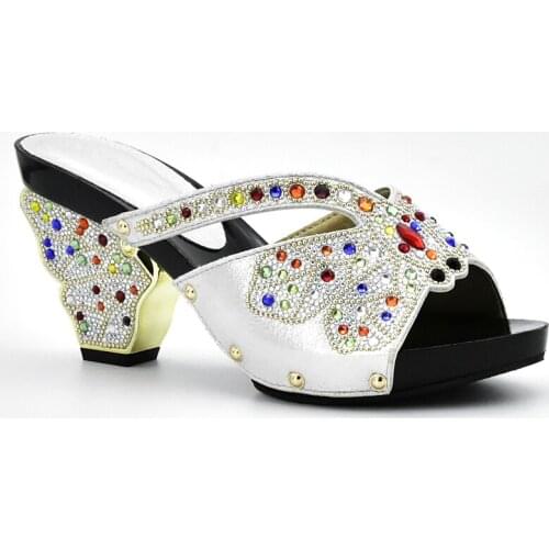 New Arrival High Quality Rhinestone Women Shoes Sliver Color Italian Shoes Decorated with Rhinestoe Nigarian African Party Shoes