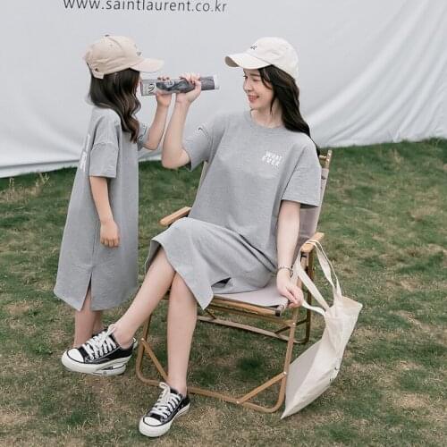 2021 new family matching outfits summer mather and daughter dress casual leeter short sleeve T shirt dress fashionable