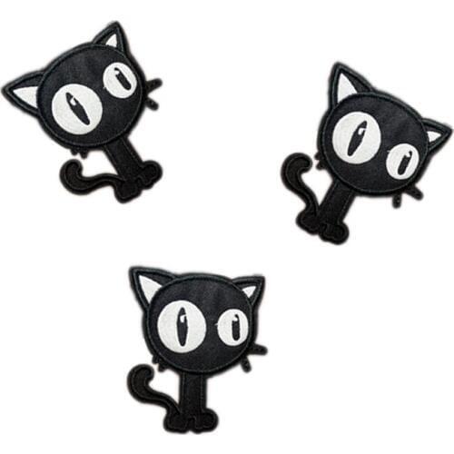 Big eyes Black cat Size:6.0*7.3cm DIY Cloth Badges Patch Embroidered Applique Sewing Clothes Stickers Apparel Accessories