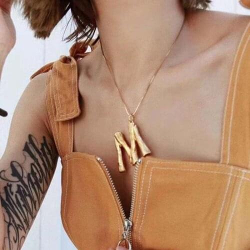 Exquisitely Carved Store Golden Chains