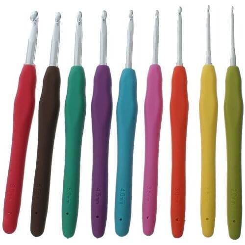 1 Set 2-6mm Mixed Color TPR Aluminum Crochet Hooks Set Bearded Needles For Yarn Knitting DIY Accessories 13.7cm(5 3/8") long