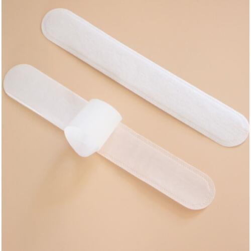 20pcs Sweat absorbing Cap sticker Sweat Tape Protector Absorber Liner Sweat absorbent strip Self-Adhesive Sweat Wicking Strips