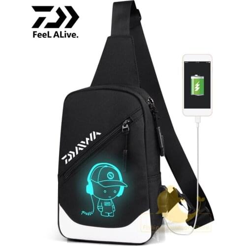 Daiwa Outdoor Mens Shoulder Bag Waterproof Multi-function USB Charging Messengers Bag Walking New Chest Bags Fishing Backpack