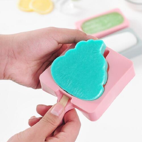 Cute Cartoon Silicone Ice Cream Mold Dessert Ice Cube Maker Molds Cute Handmade DIY Tray With Popsicle Sticks Candy Bar Tools