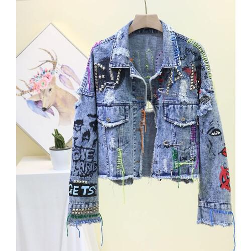 Chaquetas Mujer 2019 Punk Denim Jacket Women Rivet Graffiti Jean Coat Women Loose Bomber Jacket Jaqueta Cool Jeans Coat Abrigos
