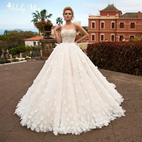 Adoly Mey Romantic Strapless Lace Up Tulle A-Line Wedding Dress 2020 Gorgeous Appliques Flowers Princess Bridal Gown Plus Size