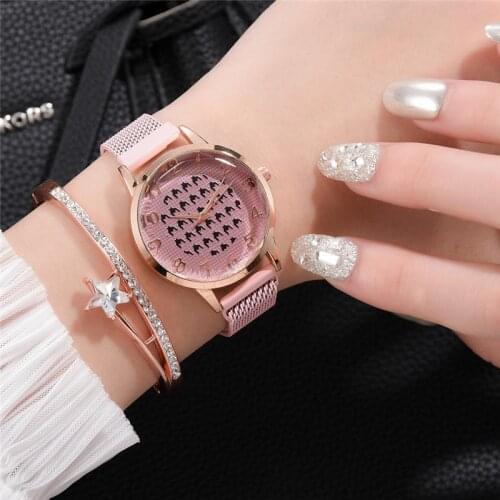 Hot 2020 Fashion Mesh Magnetic Buckle Strap Women Watches Luxury Numerals Design Ladies Wristwatches Pink Female Quartz Watch