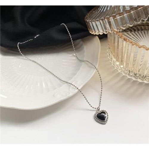 Black Heart Necklace French Metal Love Clavicle Chain Korean Simple Female Short Pendanklace Female Short Pendant for Women