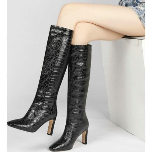 2021designer Crocodile Pattern Women Knee High Boots Faux Leather Square Toe Boots Ladies Winter Boots Fashionable Western Boots