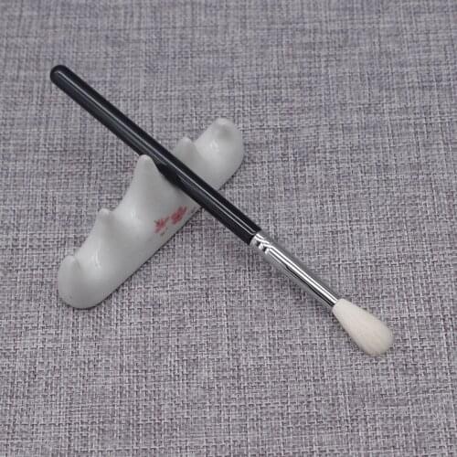 C05 Professional Handmade Make Up Brush Small Highlighter Brush Soft Saikoho Goat Hair Cosmetic Tools Black Makeup Brushes