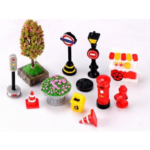 Mini Street Sign Mailbox Fire Hydrant Garbage Can Flowerbed Road Cone Street View Crafts Resin Gift Set Miniature Figurines