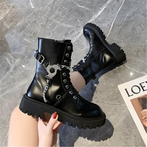 Autumn New Thick Heel Locomotive Lace Up Short Boots Smoking Pipe Womens Shoes British Wind Chain Buckle Anti Slip Wear Sneaker