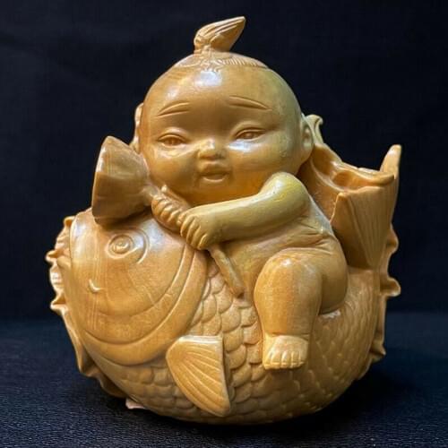 Q4388 - 7 x 7 x 8 CM Hand Carved Boxwood Figurine Carving - Boy and Fish