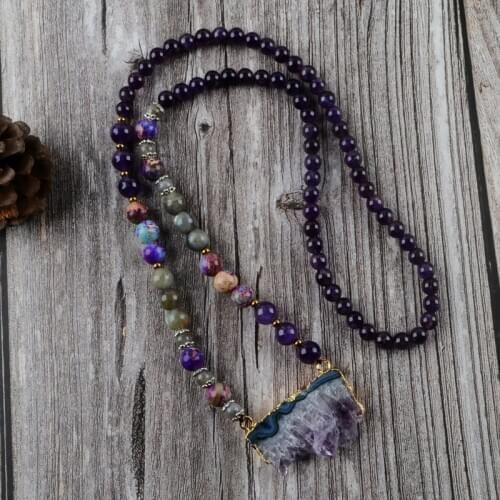 Luxury Women Pendant Necklace Natural Amethysts Slice Pendant Necklace Mixed Stones Beads Knotted Ethnic Necklace Wholesale
