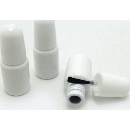 30 x 3ml Mini Nail Polish Bottle White Glass Packing Bottle with Black Brush Cap Cosmetic Container Separate Bottle Accessories