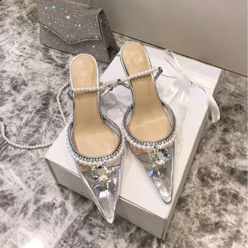 2021 New PVC Transparent Pointed Toe Fairy Style Sandals Pearl Rhinestone Roman Womens Shoes Design Sense Niche High Heels