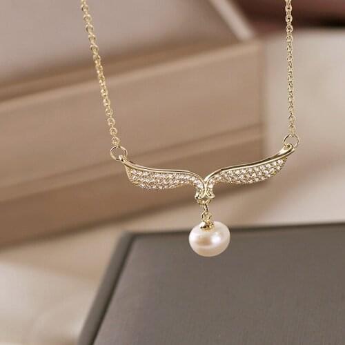 Korean Simple Imitation Pearl Crystal Mermaid Tail Pendant Necklace Women Wild Fashion Clavicle Chain Party Jewelry Accessories