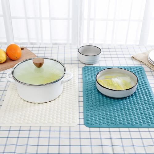 Multifunctional Anti-skid floor mat with rectangular silica gel heat insulation pad 43.5*30cm