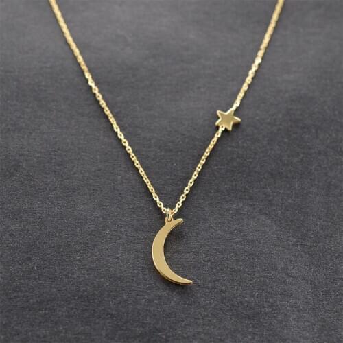 New Fashion Gold Moon and Star Choker Necklace Women Sexy Moon Star Jewelry Ethnic Collares Vintage collier ras du cou Jewelry