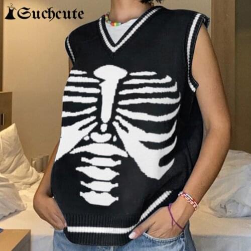 SUCHCUTE Women Sweater Vest Aesthetic Print Harajuku Casual Streetwear Outfits Kawaii Sweaters Vintage Clothes Y2K Knit Top Tee