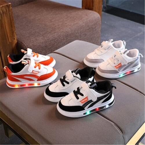 Children Shoes Luminous Led Girls Stripe Sport Running Shoes Baby Lights Shoes Casual Sneakers Toddler Kids LED Sneakers