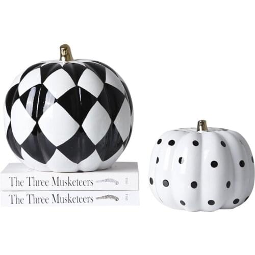 Creative electroplating Decal ceramic pumpkin modern American Hotel model room home furnishings Taobao