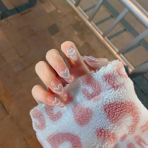 High Quality 24pcs Peach Heart Pearl Wear Long Paragraph Fashion Manicure Patch False Nails Save Time Wearable Nail Patch