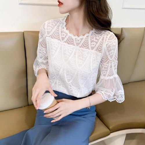 2021 summer new fashion foreign style crochet hollow lace shirt female design sense niche chiffon top blouse