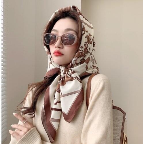 2021 New Pony Spring Womens Scarf, High Quality Scarf, Silk Fashion Scarf Headband, Beach Sun Pack Headband Scarf 90cm * 90cm