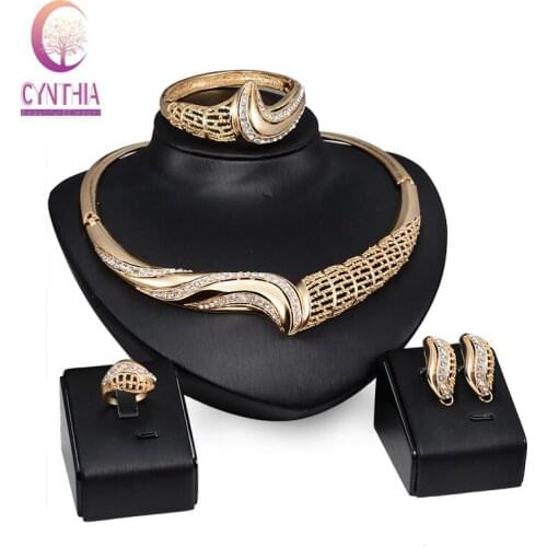 Fashion African Costume Jewelry Sets Gold color Crystal Rhinestone Wedding Bridal Necklace Earrings Bangle Ring Party Set