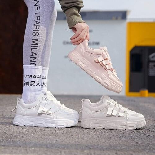 Womens shoes 2021 new fashion flat bottom low-top casual shoes soft soles comfortable non-slip board shoes small white shoes