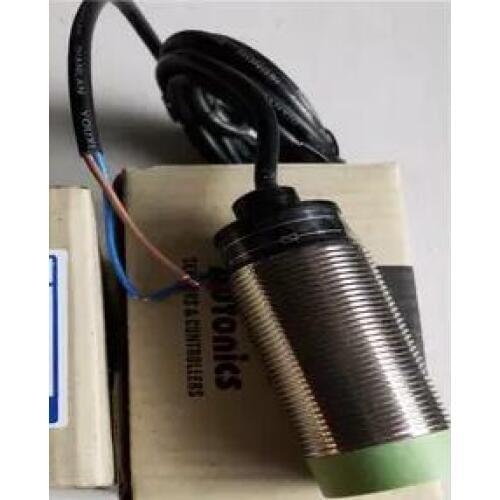 Free Shipping 2pcs/lot New Switch PRL30-15AO copper tube extended type switch sensor