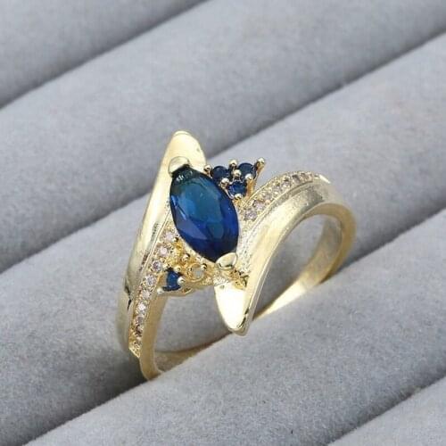 New Hot Selling Gemstone Diamond Ring Female Multicolor Fashion Ring Geometric Alloy Ring Suitable For Anniversary Gifts