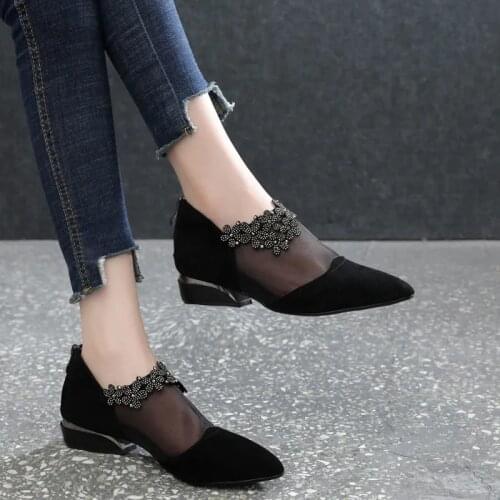 Thick-heeled shoes womens spring/summer 2021 new mesh hollow sandals low-heeled flat sandals womens Baotou