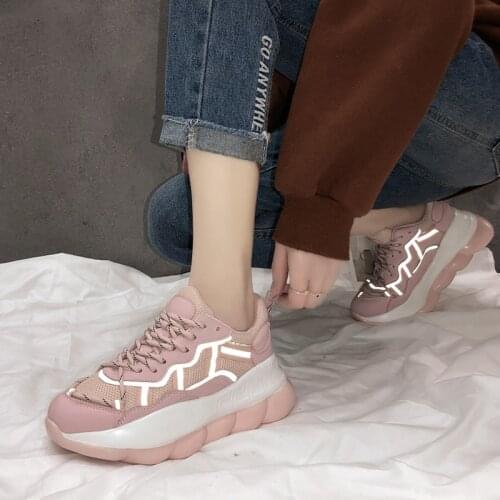 Designer Brand Woman Chunky Sneakers Fashion Fluorescence Leisure Shoes Casual Platform Ladies Sneakers PU Woman leather Shoes